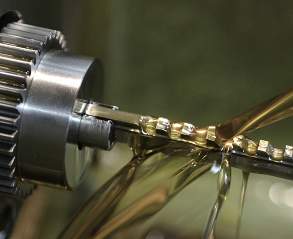 Máquina de Brocador CNC